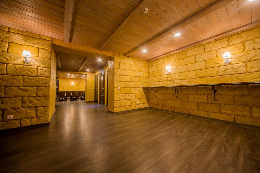 Hotel - Bar Grafaite Шяуляй Экстерьер фото